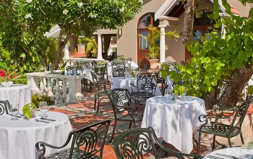 SANDALS OCHI - REEF (1)